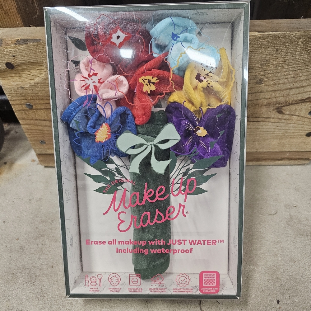 Original Makeup Eraser Bouquet- erase all makeup with just water New